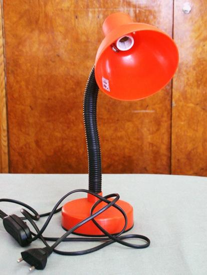 Portable table lamp