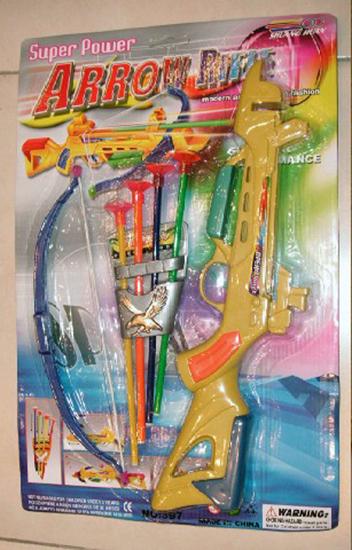 Blister pack with crossbow, bow and four arrows with suction cups
