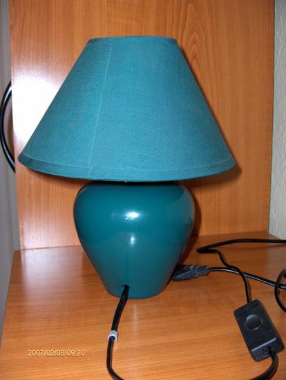 Ceramic table lamp
