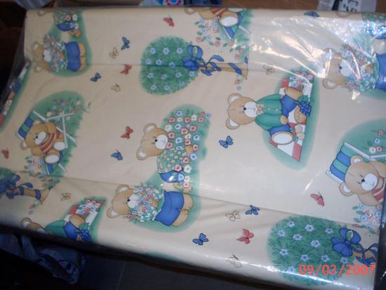 Changing mat, yellow with a bear