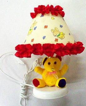 Portable luminary for children