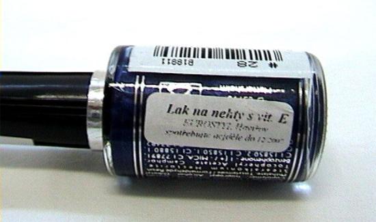 Nail Polish with vitamin E