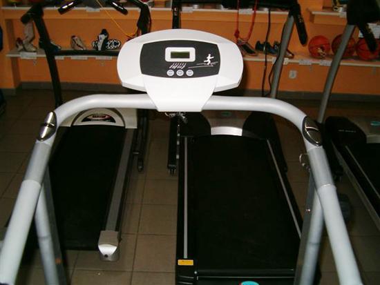 Magnetic treadmill