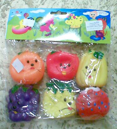 Plastic toys - fruit