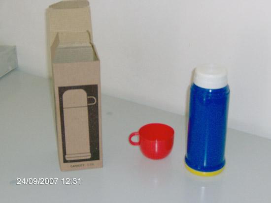 Thermal flasks and containers