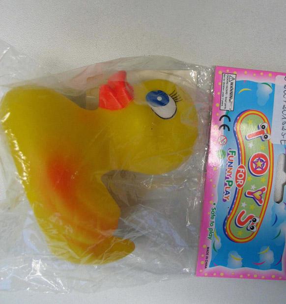 Plastic toys – Plastic duck