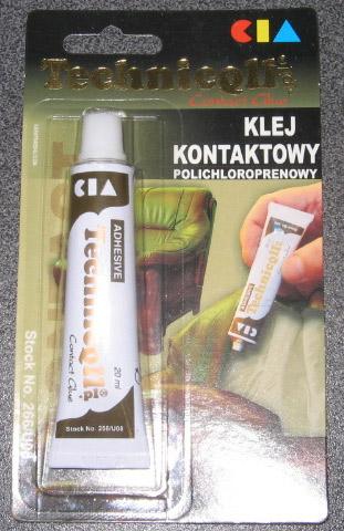 Contact glue “Adhesive Technicqll (Klej Kontaktowy Polichloroprenowy)”.