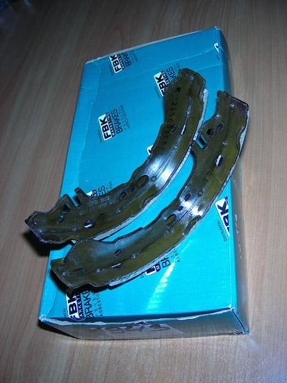 Replacement drums type brake linings.