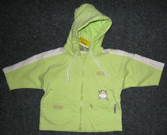 Hooded sweater