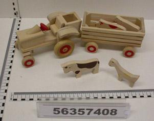 Wooden toy - Tractor with hanger and animals