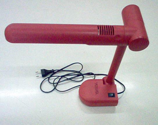 Desk lamp