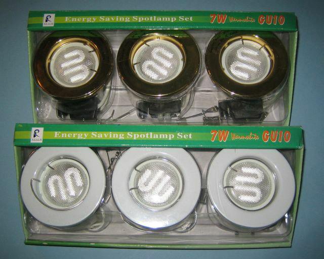 Recessed luminaires with fluorescent lamp (with built-in ballast)