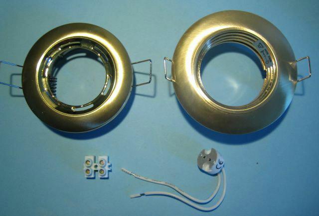 Recessed luminaire with halogen lamp