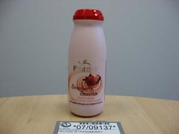 Shower cream - 1. Fruttini Strawberry Smoothie Duschcreme mit joghurt- rotein&Erdbeer-Extract, 2. Fruttini Blueberry Smoothie Duschcreme mit joghurt protein &Heidelbeer-Extract
