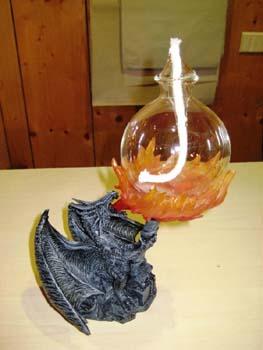 Oil lamp in the form of a dragon