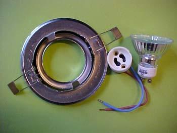 Recessed luminaire set with halogen lamp