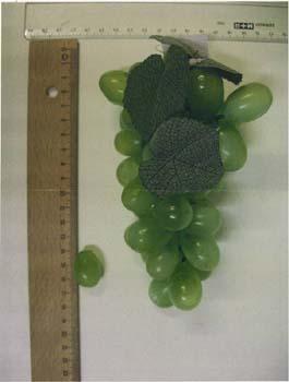 Decorative articles - Artificial grapes (green and black)