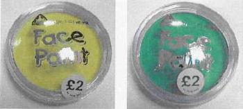 Face-painting kit, green face-paint compact and yellow face-paint compact