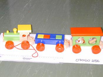 Wooden toy - wooden train (50 cm) with slot-in animals