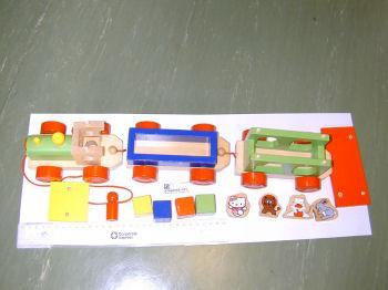 Wooden toy - wooden train (50 cm) with slot-in animals