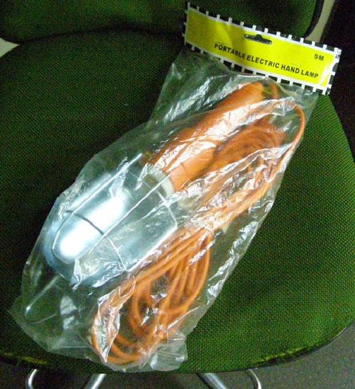 Portable lamps – 1. with a metal grille and a 10-metre extension cable, 2. with a metal grille and a 5-metre extension cable