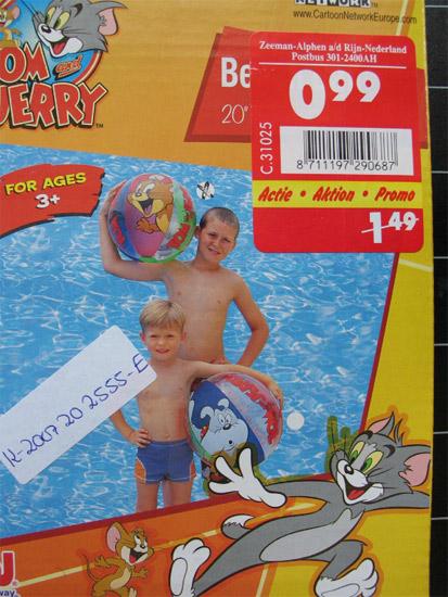 Plastic inflatable beachball