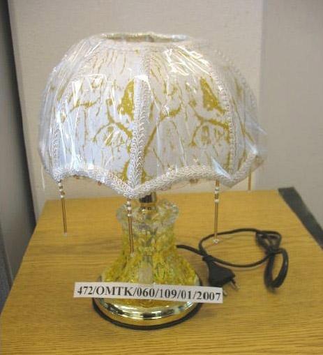 Table lamp