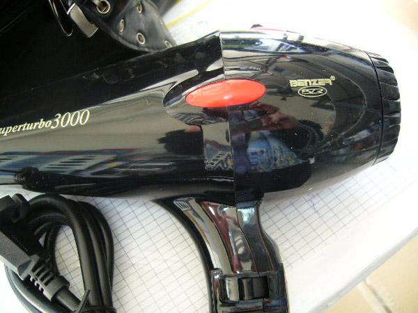 Hair dryer