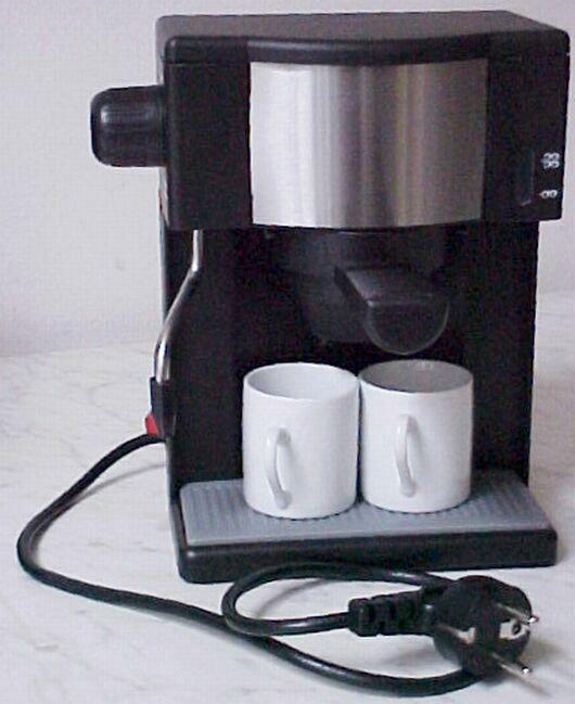 Coffee-maker – "Kaffeeautomat mit 2 porzellan-tassen"
