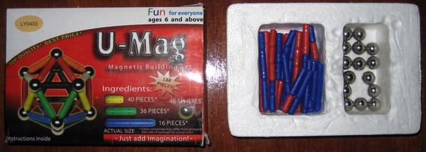 Magnetic toy building set