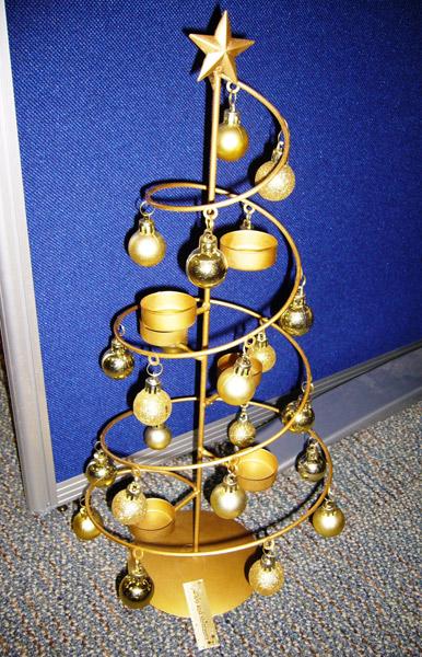 Sparkle & Shimmer Christmas tree with baubles - tea light holder -