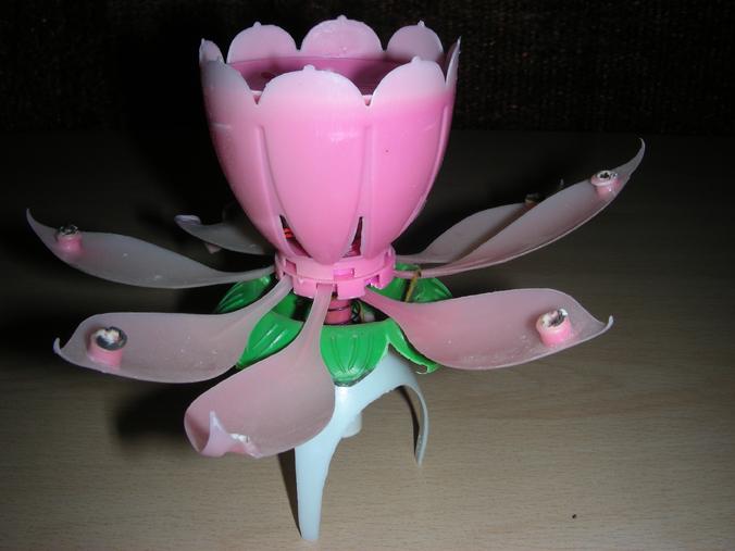 Candles in the shape of a flower