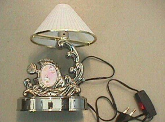 Table lamp