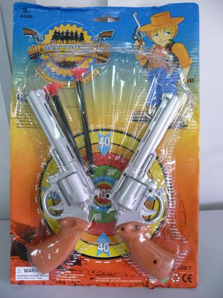 Toy cowboy pistols set with six projectiles with suction cups