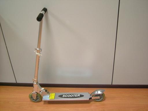 Metal scooter