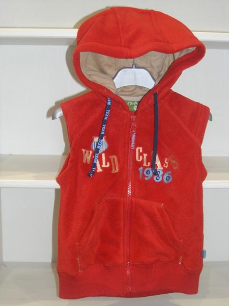 Children's tops with hoods