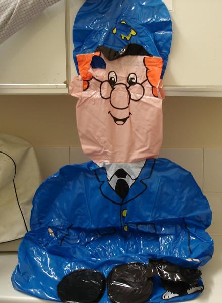 Inflatable chair - "Postman Pat & Jess"
