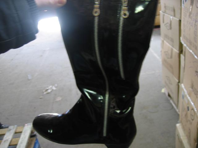 Ladies' boots