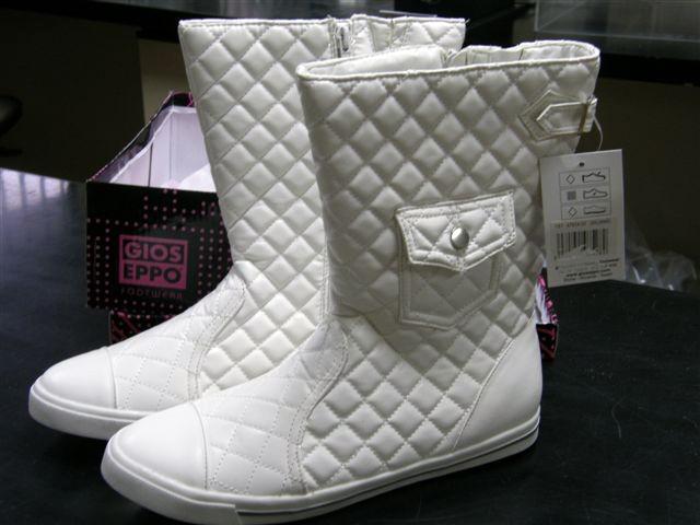 Ladies' boots