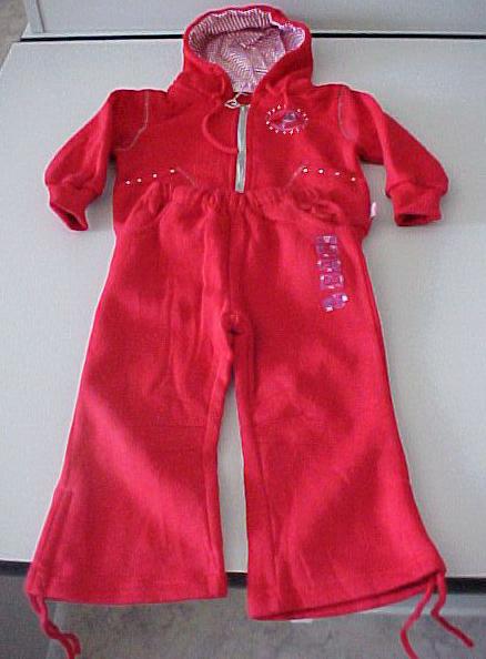 Child's clothing set - Baby's top and trousers