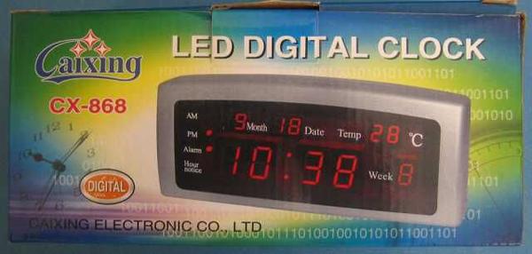 Digital table clock