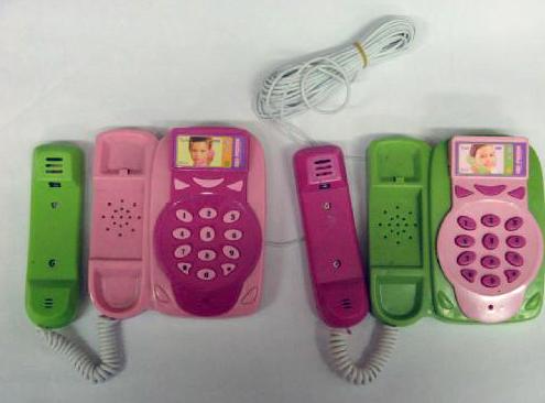 Toy telephones - Children’s plastic room phone