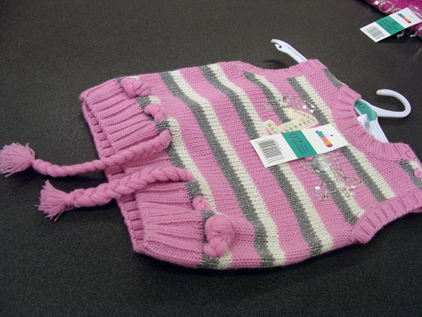 Children’s sleeveless sweater