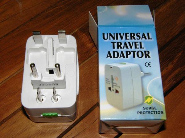 Universal travel adaptor