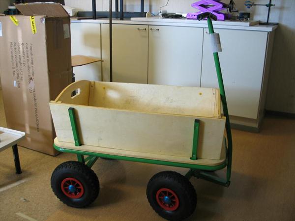Children's wheelbarrow