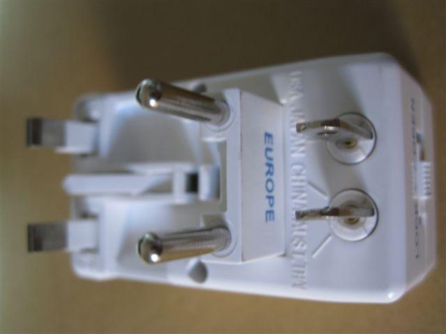 Travel adaptor - All-in-one adaptor