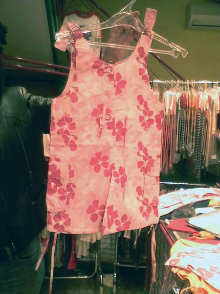 Girl’s dress
