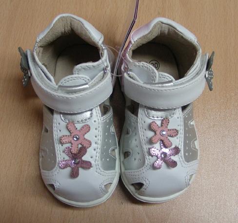 Babies' sandals
