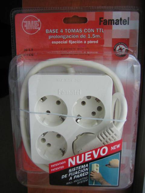 Cord extension set - Four-socket power strip with TTL and extension cable