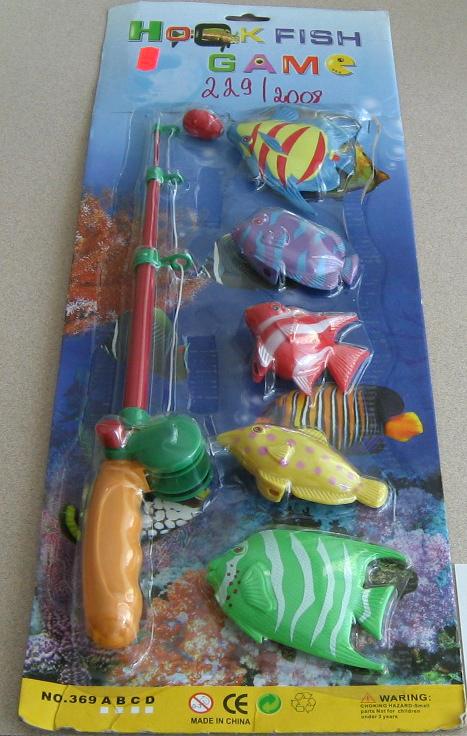 Hook fish game